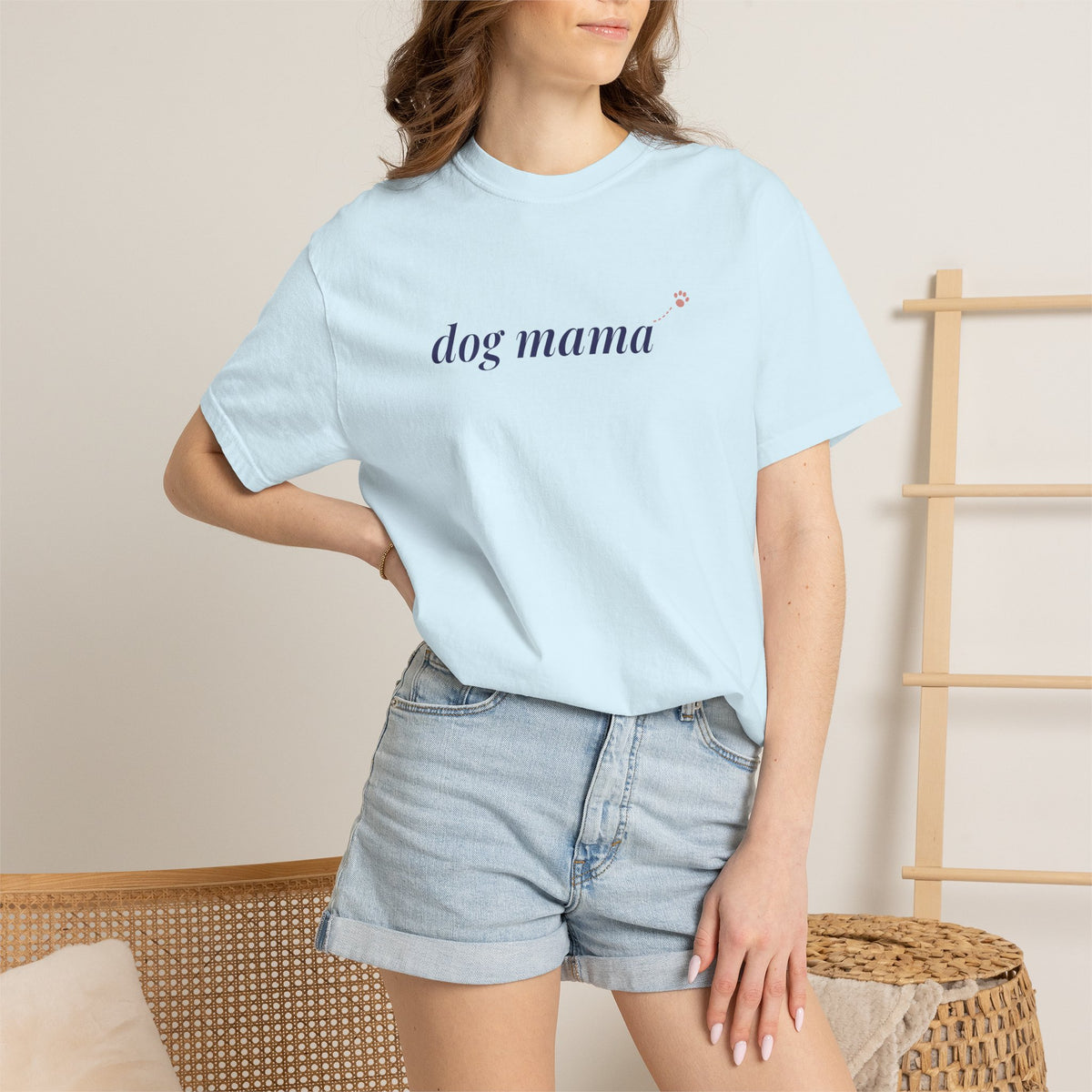 Dog Mama paw print dog mom t-shirt