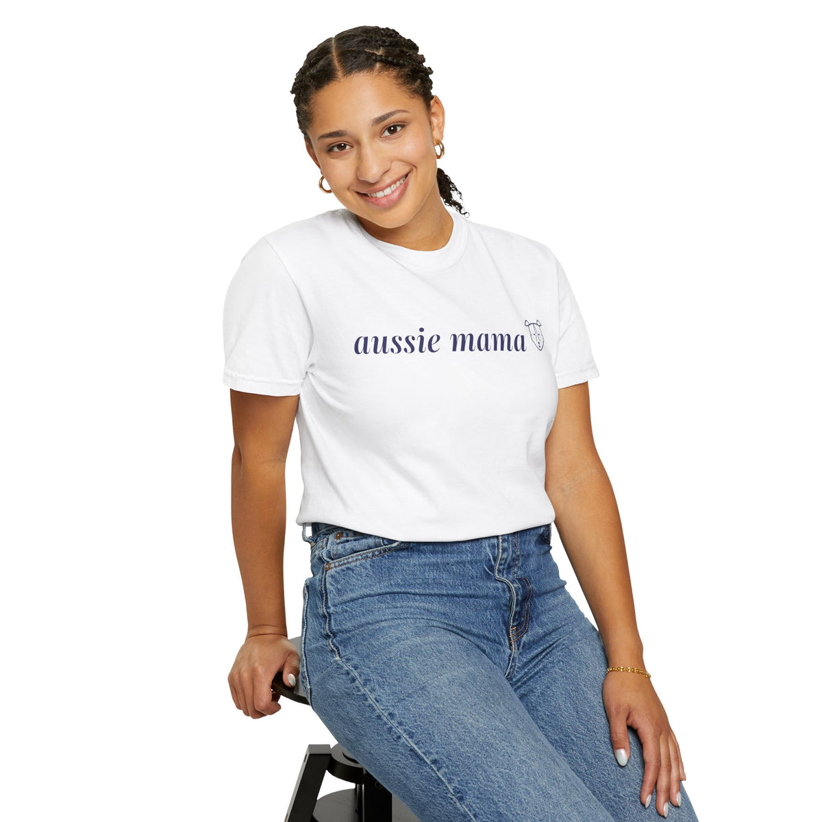 Aussie Mama Shirt, Comfort Colors Australian Shepherd Mom Tee, Cute Aussie Dog Face Line Art Gift, Minimalist Dog Mom T-Shirt